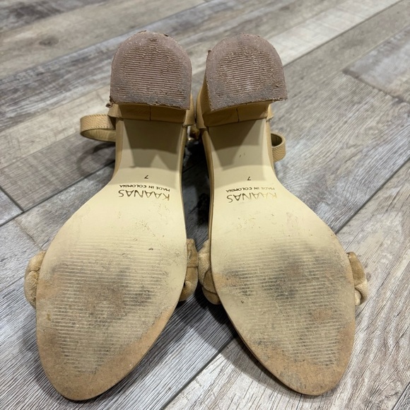 Kaanas Soho Velvet Braided Heels - Picture 5 of 5